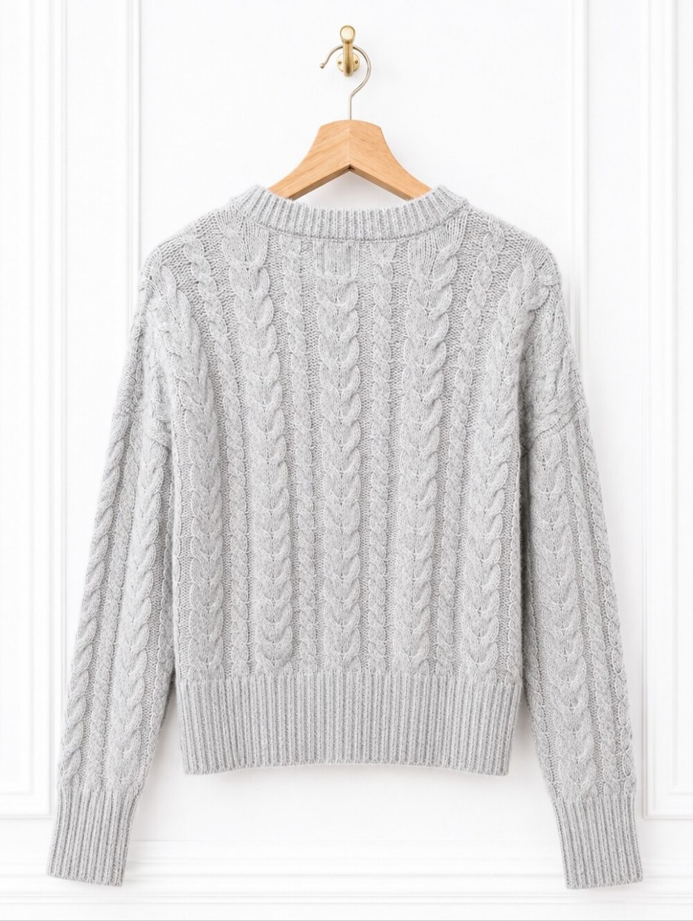 Joie Soft Cozy Gray Cable Knit Sweater Size Small Quiet Luxury Crewneck - Picture 6 of 10
